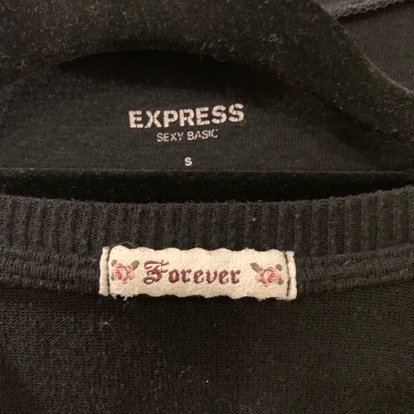 Bundle of 2 black figure flattering SS tops - Picture 6 of 8